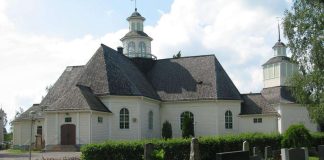 Ilmajoen kirkkoherra runokohusta: ”Seurakunnassa ei ketään voi rinnastaa vieraslajiin”