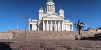 Maskeja ei tarvita messussa – Helsingin hiippakunta antoi seurakunnille uuden koronaohjeistuksen