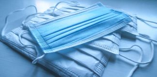 Seurakunnat jakavat jo maskeja vähävaraisille yhdessä kuntien kanssa