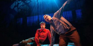 Pauliina Rauhalan Synninkantajat nähdään näytelmänä Tampereen Teatterissa