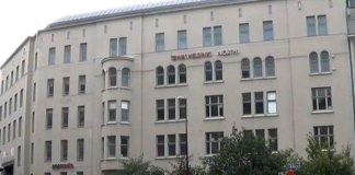 Sleyn toimisto muuttaa – Katso video