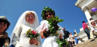 Jolkkonen: Lutherin avioliittokäsitys yhdistelmä luonnonoikeutta ja Uutta testamenttia