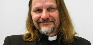 Pappi luottamushenkilönä – kirous vai siunaus?