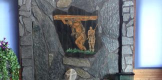 Poliisi sai rakentamansa kirkon pohjapiirroksen unessa