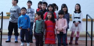 Alppilan kirkossa raikui kiinankielinen laulu