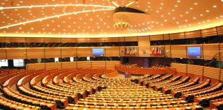 Kirkolta omat teesit EU-vaaleihin