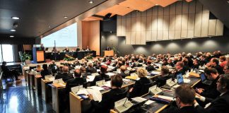 Kirkolliskokousvaalit: Maallikkoäänestäjä on vastuussa omille tukijoilleen