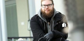 Kai Korven intohimona podcastit – ”Digityöllä seurakunta tavoittaa huoneissaan viihtyviä nuoria”