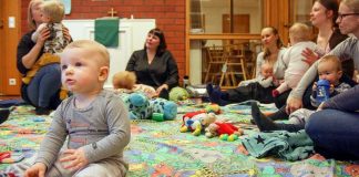 Toukkapiiri myötäelää vauvaperheen ilot ja surut