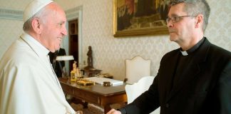 Kun toimittaja tapasi paavin – ”Pyhä Isä on kuvansa näköinen”