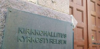 Kirkkohallitus tukee isyyslain uudistamista