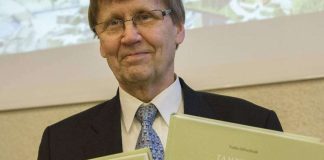 Voitto Silfverhuthille Kaiharin kulttuuripalkinto