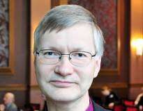 Hiihtotapahtumaa suojeleva piispa: Liikkumattomuus vakavin kansantauti