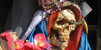Meksikolainen kuolemakultti kiinnostaa myös Euroopassa