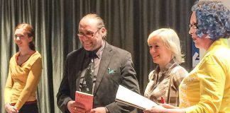 Kaikella rakkaudella kokosi kansanedustajia Pikkuparlamenttiin