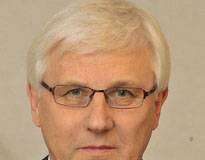 Uimonen Arhinmäestä: Kantaa vastuunsa lievänä maineenmenetyksenä