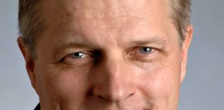 Koskinen: Perustuslakivaliokunnan suvivirsikanta tuskin muuttuu