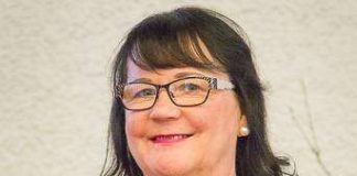 Diakoni Helena Kuismalle Sotaveteraaniliiton ansiomitali