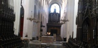 Nettisivu opastaa katolilaisia rippiin