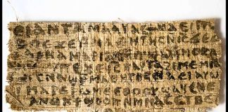 ”Jeesuksen vaimo” -papyrus ei ole moderni väärennös
