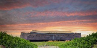 Nooan arkki lipui Tanskaan