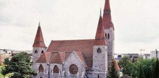 Jalovaaran iltoja ei enää Tampereen tuomiokirkkoon