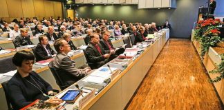 Kirkolliskokous hyväksyy yhteisöveron vaihtamisen valtionapuun