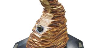 Kampin Vaivaismummo kerää almuja kerjääville