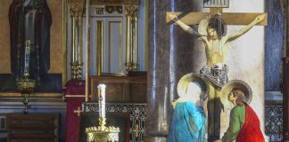 Ortodoksilapsen vanhempi haluaa oman uskonnon opettajaksi ortodoksin