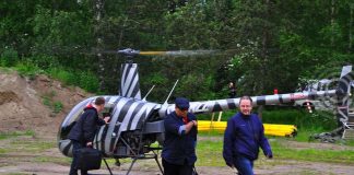 Helluntaiherätys juhli kylmässä säässä – artisti saapui Keuruulle helikopterilla