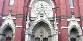 Suosituimmat vihkikirkot pitävät yhä pintansa