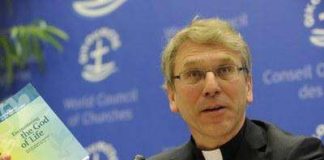 Olav Fykse Tveit jatkaa KMN:n pääsihteerinä