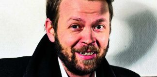 Onko Teemu Laajasalo punavihreän kuplan pappi?