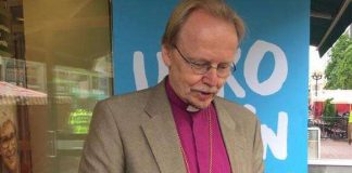 Kari Mäkinen on kuin Bono