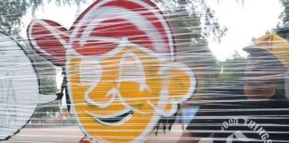 Jeesus-graffitin maalannut vetoaa Koulurauhan puolesta