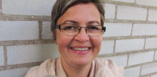 Mentoripalkinto nuorisotyönohjaaja Kaisa Lahdenkaupille