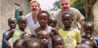 Juha Tapio, Rakel Liekki ja Ulkomaanapu Nenäpäivä-show’ssa