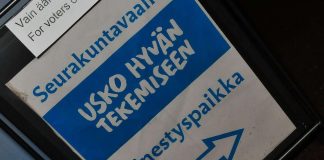 Pääministeri tviittasi äänestävänsä seurakuntavaaleissa