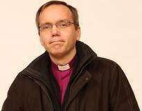 Piispa pappien avioliittovideosta: En näe siinä mitään pahaa