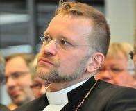 Piispa Jolkkonen: ”Klassista avioliittokäsitystä ei ole suunnattu ketään vastaan”