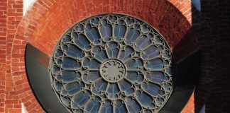 Tutkija: Kirkko keskustelee aina moniäänisesti