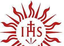 Paavin painotuksissa näkyy jesuiitta-tausta