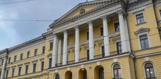 Uusi hallitus muodostetaan keväällä – kirkko lobbaa hallitusta jo nyt