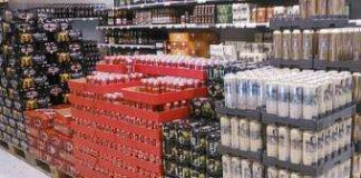 Tutkija: Keskusta ensi kertaa puolustuskannalle