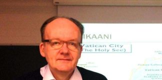 Jarno Parviola on vuoden uskonnonopettaja