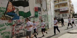 Lähetysseuran juoksulähettiläät Palestiinan maratonilla