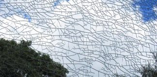 Tulevaisuusvaliokunta: Ateismi ei ole kirkon vastainen katsomus