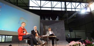 Neljä tapaa tehdä poliittista diakoniaa