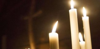 Oulussa sytytetään kynttilöitä Nepalin järistyksen uhreille