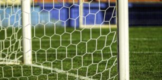 Poliisi ja somalinuoret vastakkain